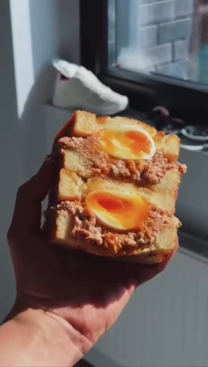 🥪 Японский сэндвич с яйцом и тунцом #завтраки