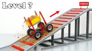 Тест уровня LEGO: Автомобили на подвесках добираются до финиша?