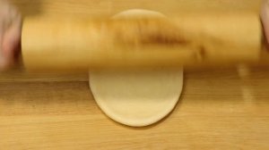 Сдобная ванильная плетёнка с хрустящей крошкой