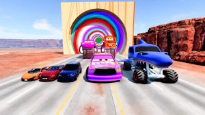 Большие и маленькие машинки Mcqueen и Mater