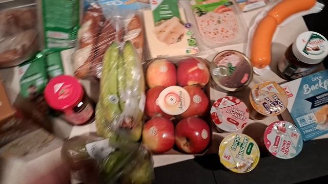 33E EUR на продукты в Германии!! Сколько я трачу на еду в дальнобое??
