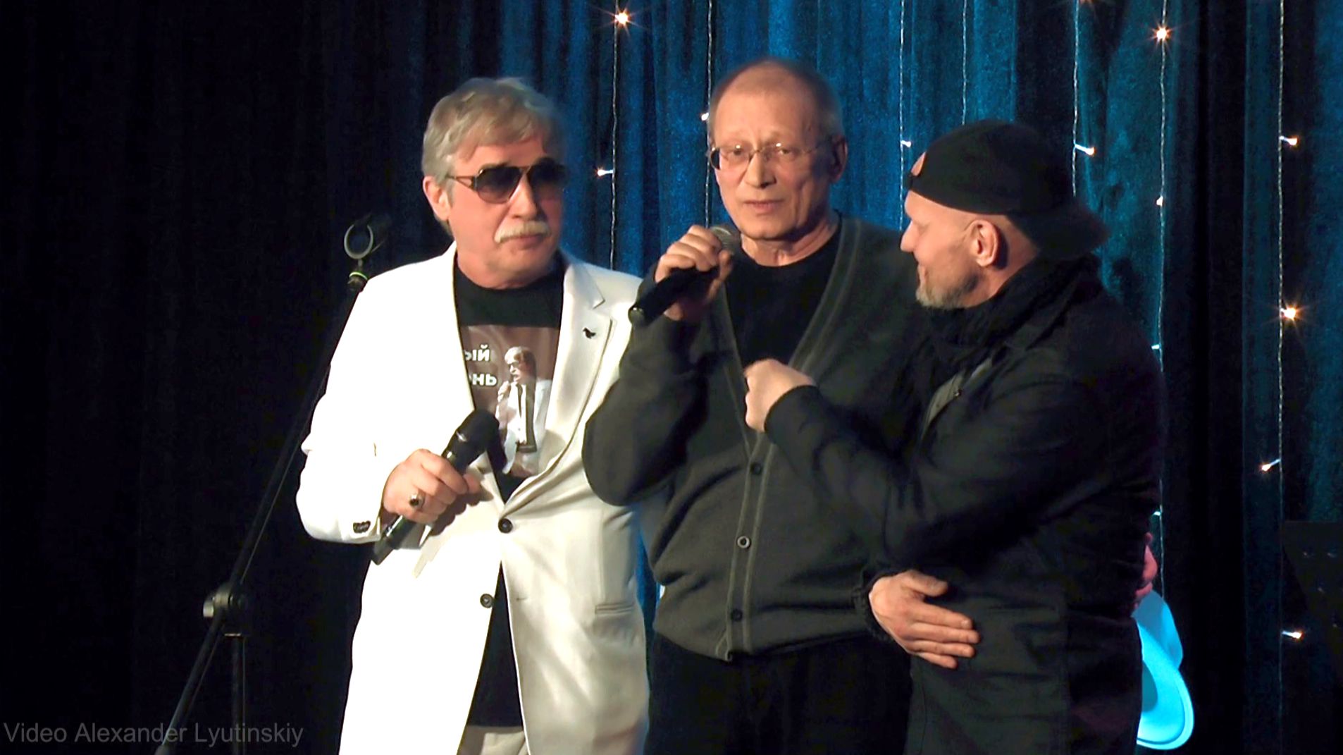 Андрей Большеохтинский - Поговорим, мой друг (совместно с Сергеем Каминским и Гешей Меньшиковым)