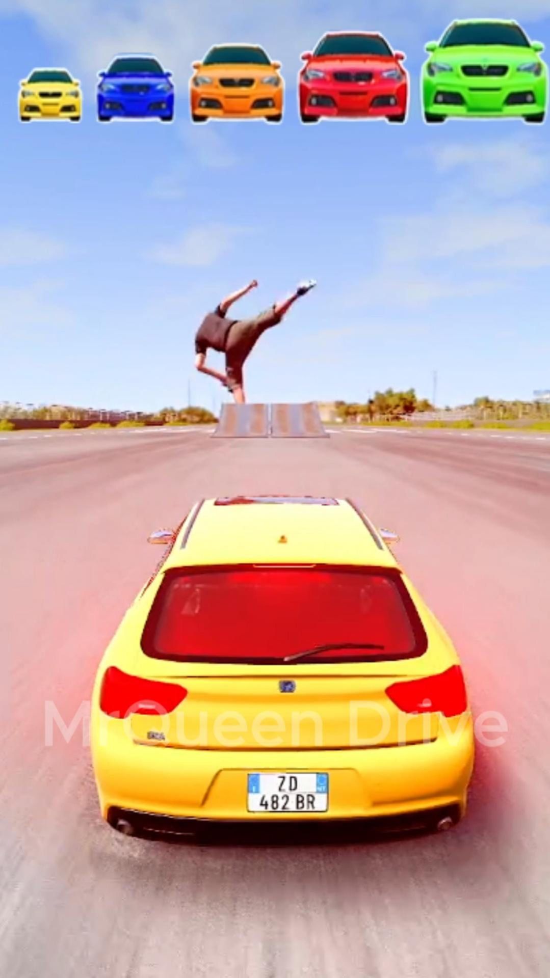 БОЛЬШАЯ И МАЛЕНЬКАЯ МАШИНКА ПРОТИВ КАРАТИСТА