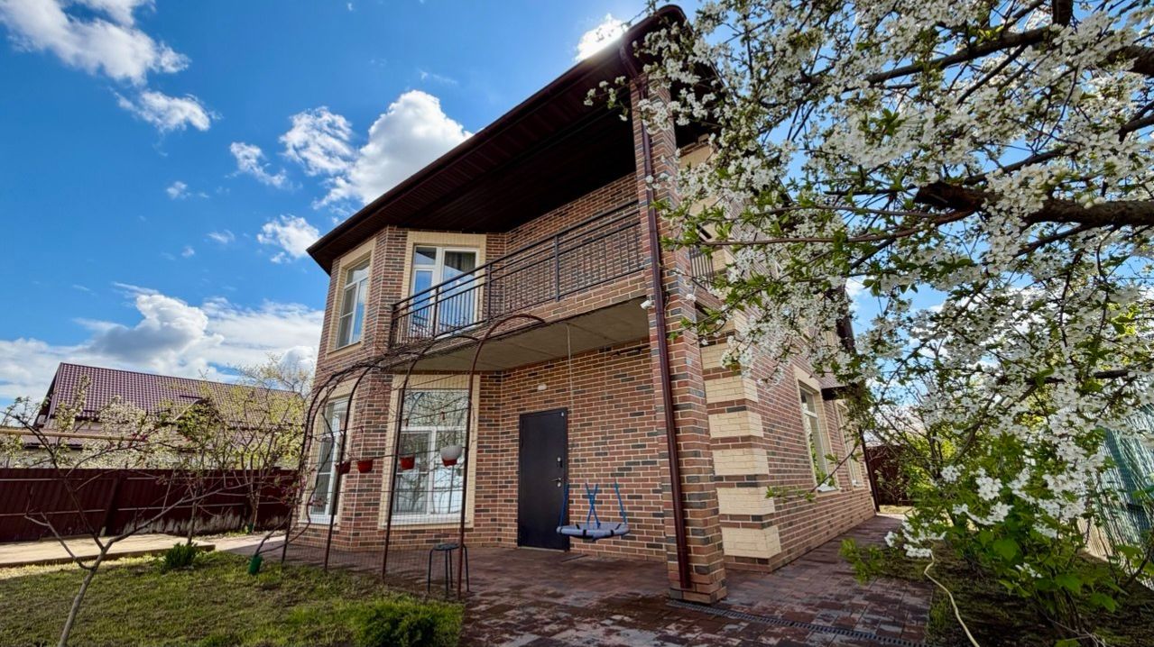 🟢 Всё рядом!! Дом с ремонтом и баней в Краснодаре!!