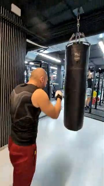 Бью по груше [get.gt]