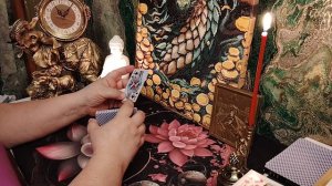 Что происходит в жизни, у загаданого человека.