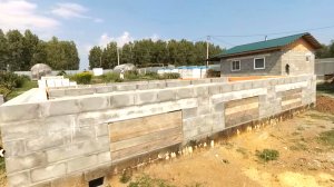 Фундамент - начало стройки дома. Строительство комбинированного фундамента для дома своими руками.