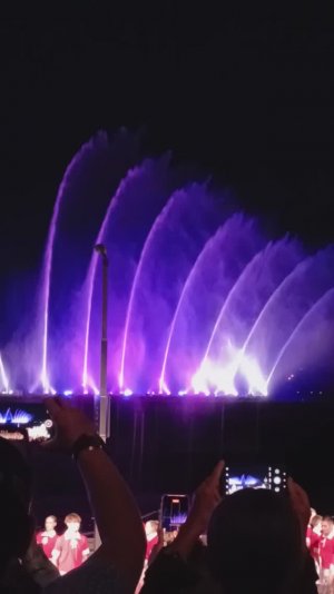 РИТМ, ВОДА, СВЕТ  И СПОРТ.