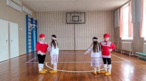 Хореографический коллектив" Радуга" Черемушки " лапти