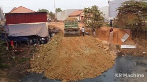 Recovery a Truck Fail Loading WithKomatsu Bulldozer Pushing Stones Filling