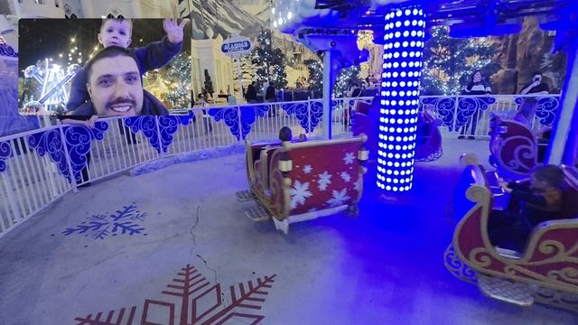 катается карусель смотреть онлайн