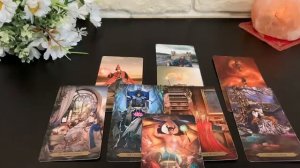 Любит ли он тебя 😍Или ты придумала🍒💐🍓Таро