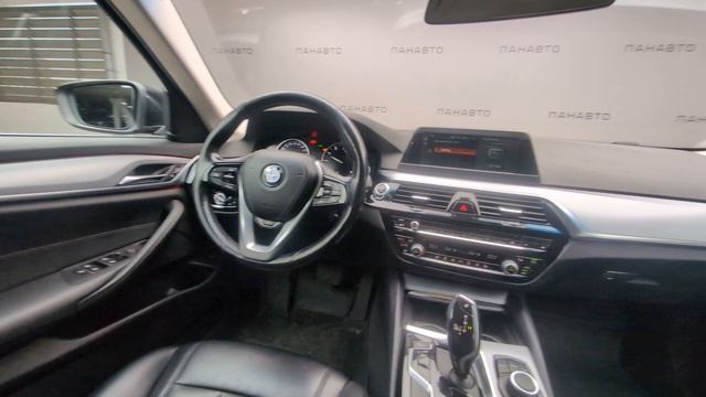 BMW 520i 2.0 AT (184 л.с.)