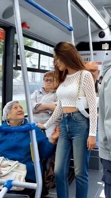 ЖЕНСКАЯ 👆 ОДЕЖДА