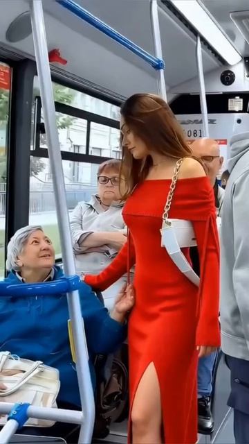 ЖЕНСКАЯ 👆 ОДЕЖДА