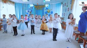 Добрейший танец с игрушками на выпускном утреннике - видео в сад на заказ, сайт в описании