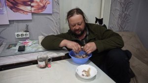 Вкусная бульонная курица для супа Вкусно кушаю её и оставляю кошкам ПОДВАЛ ИЛЬИЧА