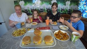 мукбанг. домашние бургеры