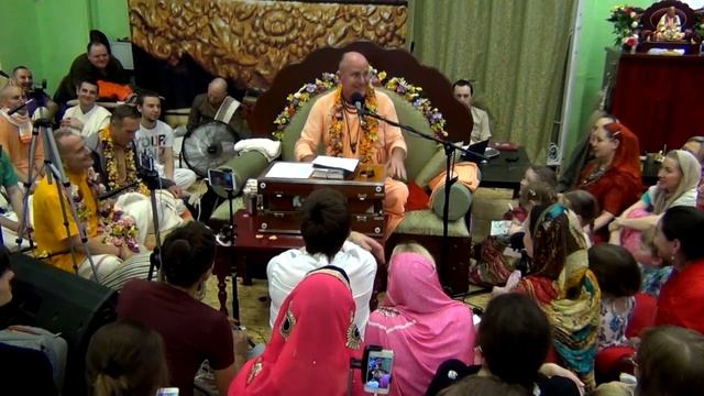 04 05 17 Лекция ЕС Индрадьюмны Свами в С Пб