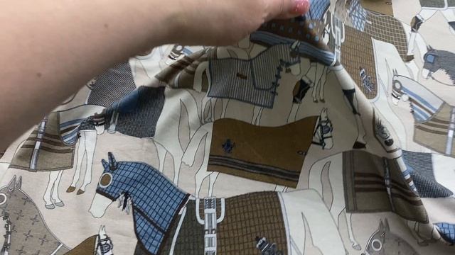 Трикотаж  бежевого цвета с анималистическим принтом 38179