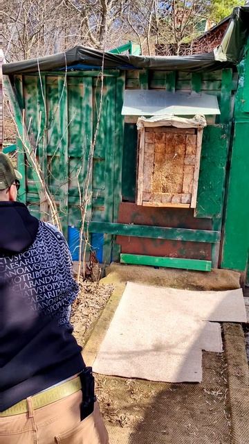 Кто просил медаль бросить?