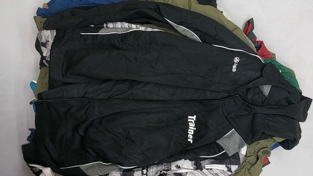 Ветровки мужские 