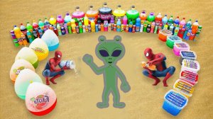 Мультики для детей. Копаем огромного инопланетянина на песке и заливаем газировкой. Мультики малышам