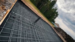 Фундамент. Фундамент монолитная плита. Монтаж коммуникаций. Моховички