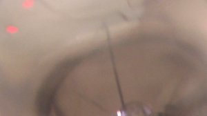 Разряды в сгоревшей лампе накаливания 0005