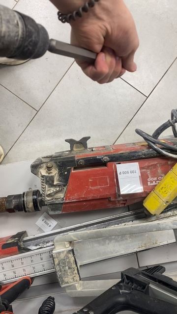 Makita HR2470 (2видео)