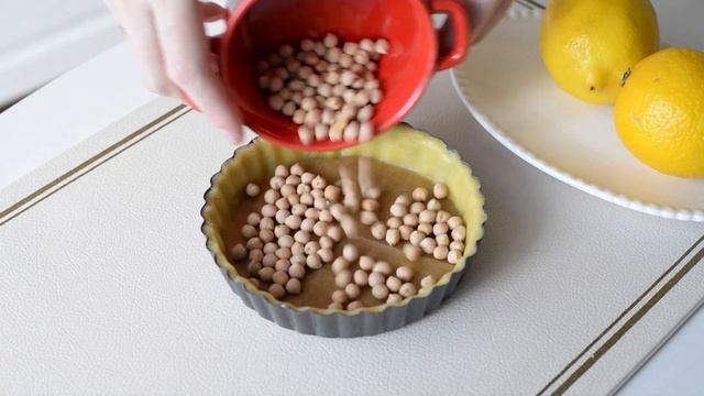 Лимонный пирог Бри Ван де Камп из сериала Отчаянные домохозяйки  полный пошаговый рецепт