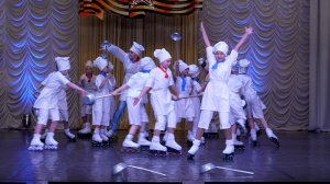 Театр танца на роликах " Сказка " . "Поварята "