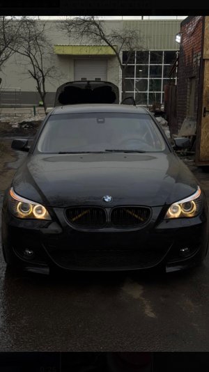 BMW 545i 4.4 V8 E60
