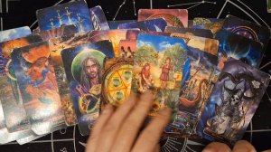 ТАРО РАСКЛАД\ С КЕМ ВЫ ПОМЕНЯЕТЕСЬ МЕСТАМИ ?!