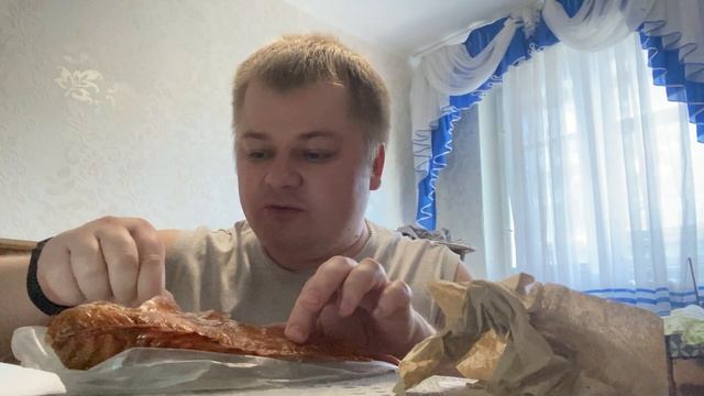 Мукбанг рыба и пиво: копчёный морской окунь