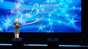 Дети Ленинграда, написал Дмитрий Булавинцев. Он является автором как слов, так и музыки к этому
