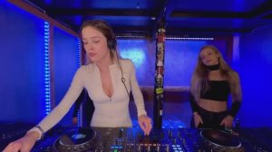 KRISTINA PI Live set for KU Barcelona