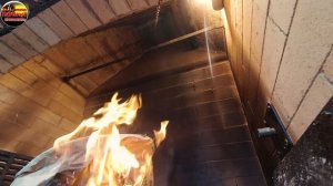 Холодный запуск мангала с Двойным зубом. Вот и посмотрим будет дымить или нет