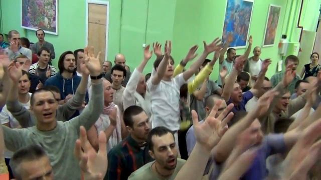 3 - 03 05 17 Маха киртан перед лекцией ЕС ИДС