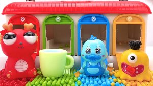 Мультики для малышей. Первые игрушки для малышей. Разноцветный гараж. Звуки АСМР. Мультики для детей