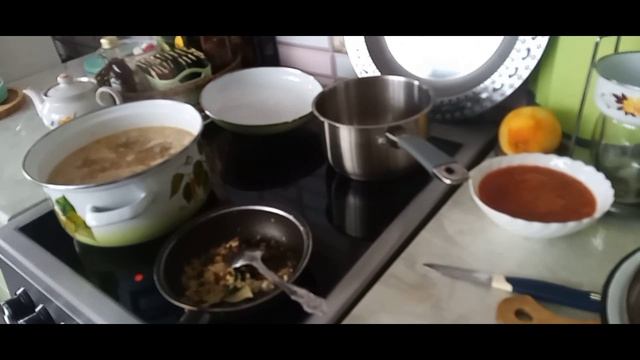 ГОТОВЛЮСЬ К ПРАЗДНИКУ, ИСПЕКЛА КУЛИЧЕЙ🍪 НА УЛИЦЕ ПОХОЛОДАЛО❄️