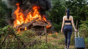 У женщины сгорел дом в деревне. Начала строить новый дом