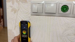 Демонстрация работы детектора FNIRSI WD-02