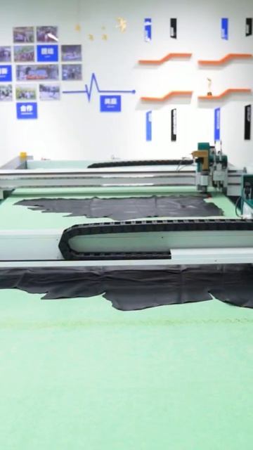 Более простой способ резки кожи - без традиционной вырубки - shorts