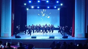 Хип - хоп "Движ" в исполнении младшего коллектива "Новация"