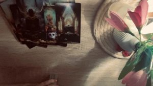 У КОГО ВЫ НЕ ВЫХОДИТЕ ИЗ ГОЛОВЫ ❓🌺РАСКЛАД ТАРО