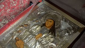 Иконы из разрушенных храмов вернулись в ЛНР: сибирские мастера дали святыням вторую жизнь