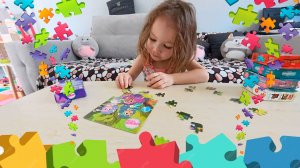 Алиса собирает пазлы