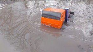 Камаз против тонны грязи.