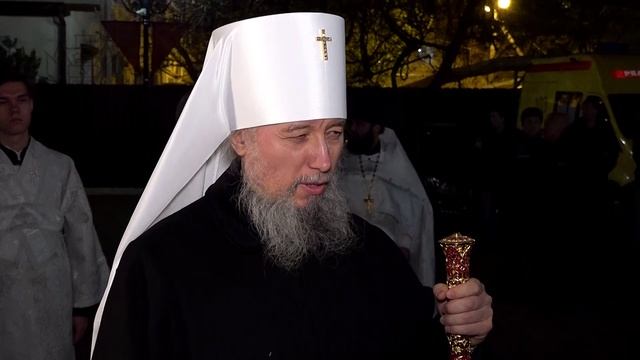 Посетил Пасхальную службу в Свято-Екатерининском Кафедральном соборе